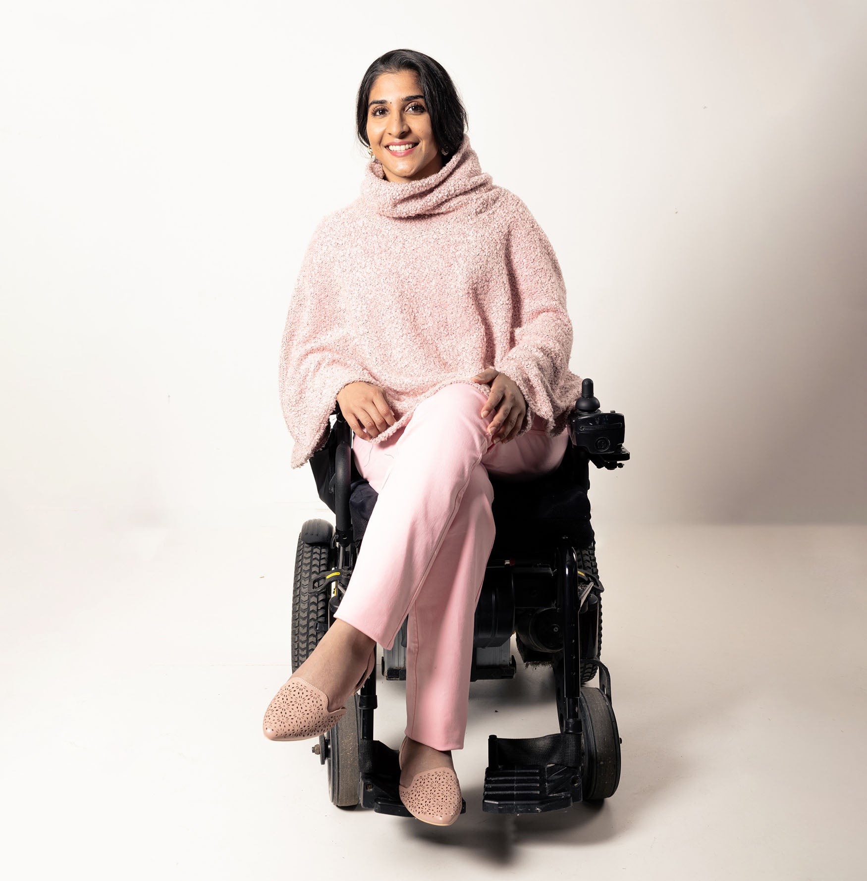 Women's Cowl Neck Boucle Cape in Textured Wool Blend